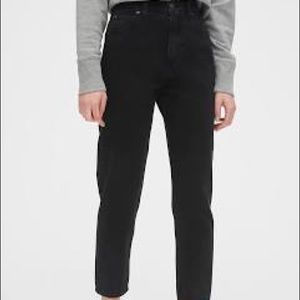 Size 28 Gap sky high mom jeans
